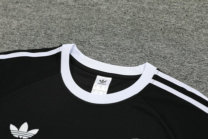 Kit Camisa e Short Alemanha Preto - Adidas Originals 24/25