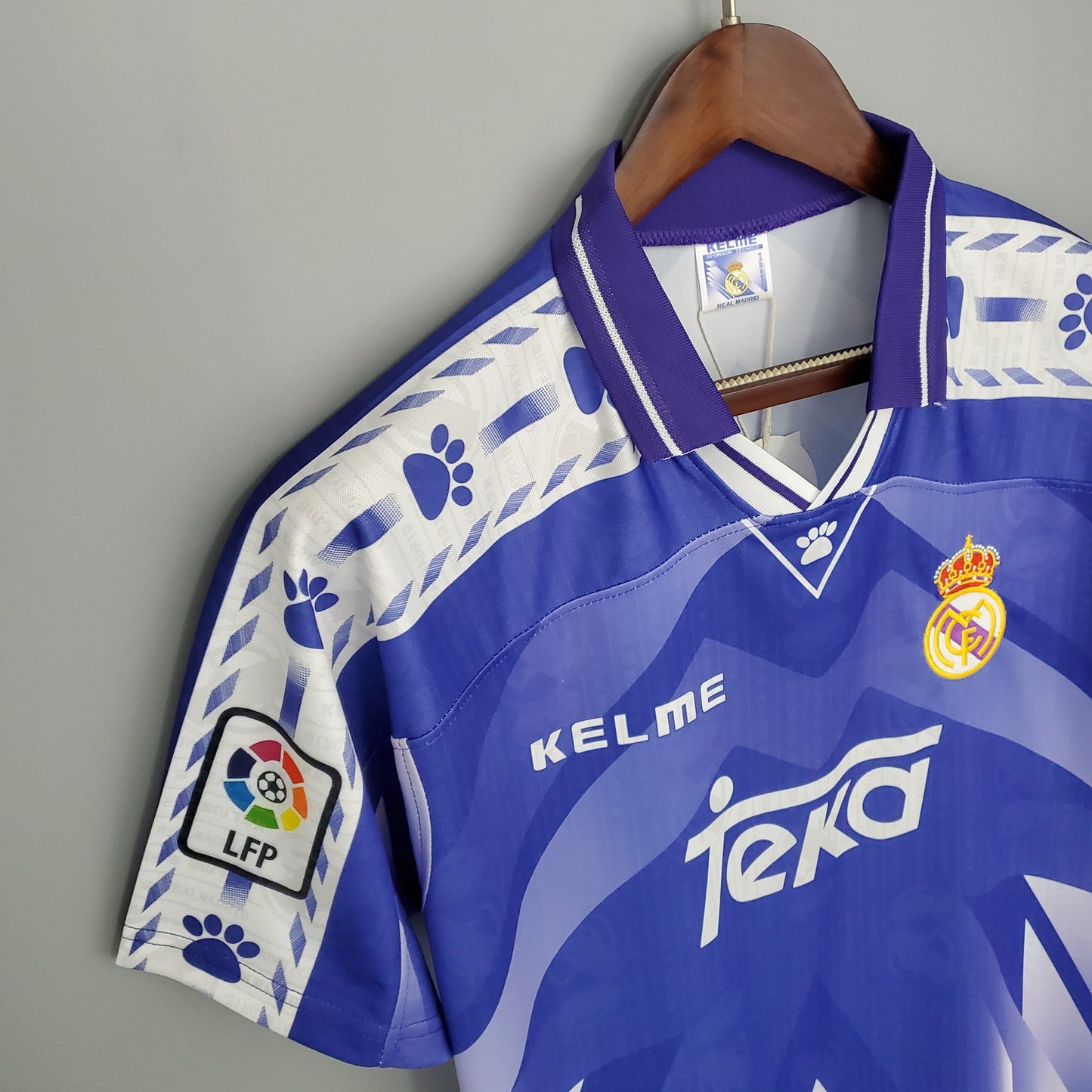 Real Madrid 96/97 Retro Away