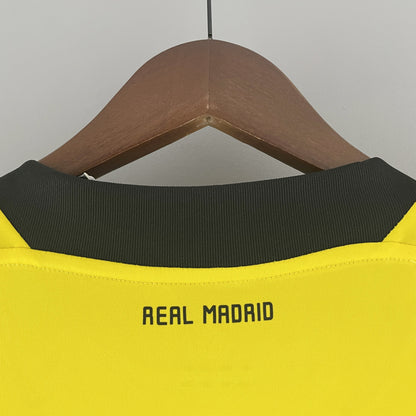 Real Madrid 11/12 Retro Goleiro Yellow