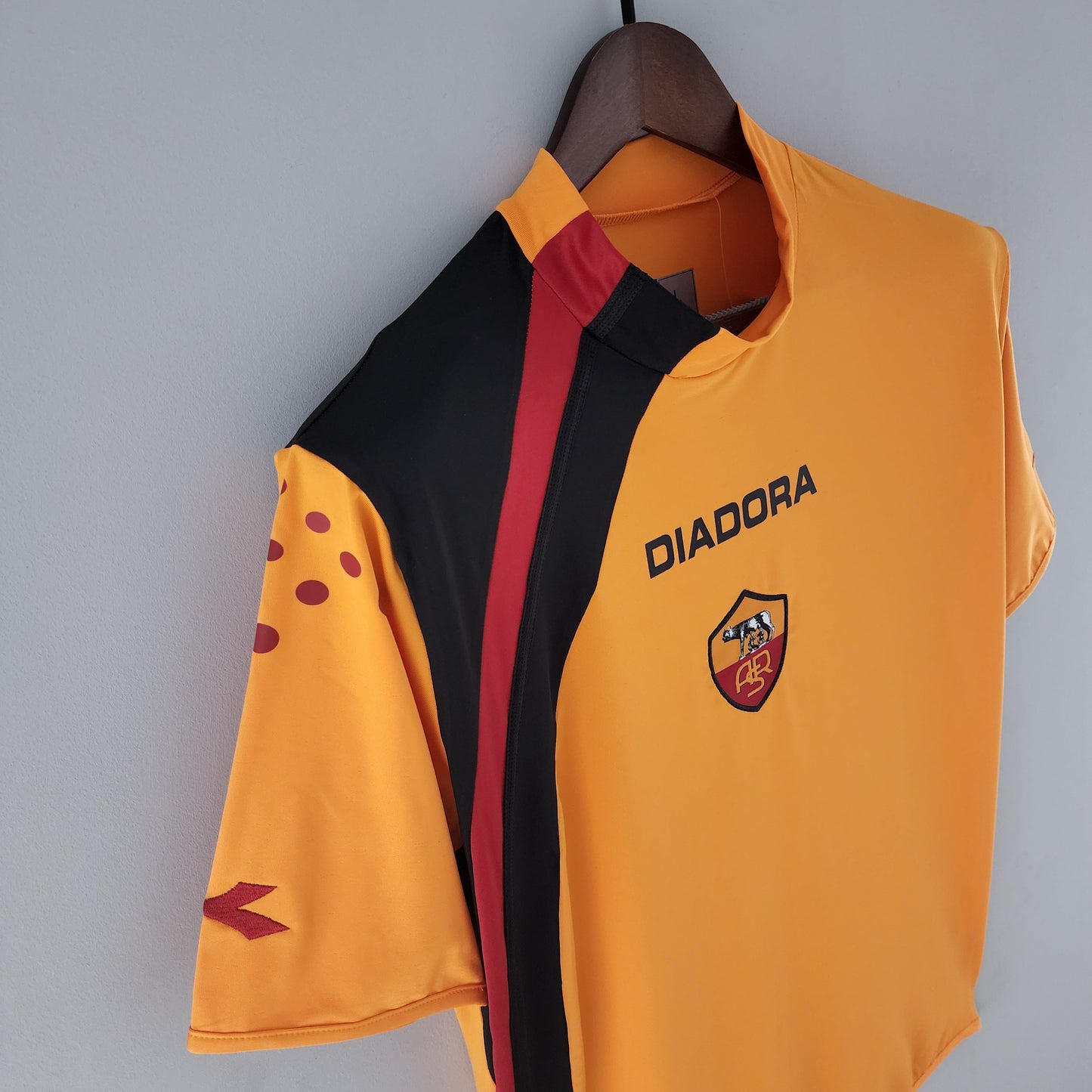 Roma 05/06 Retro Home