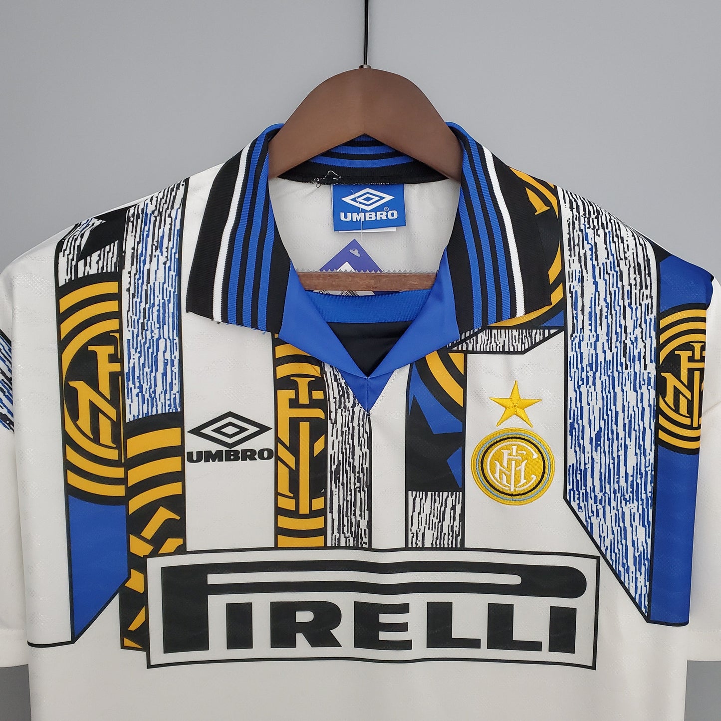 Retro Inter de Milão 96/97 Away