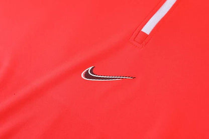 Conjunto Treino Nike Preto e Laranja Dri Fit