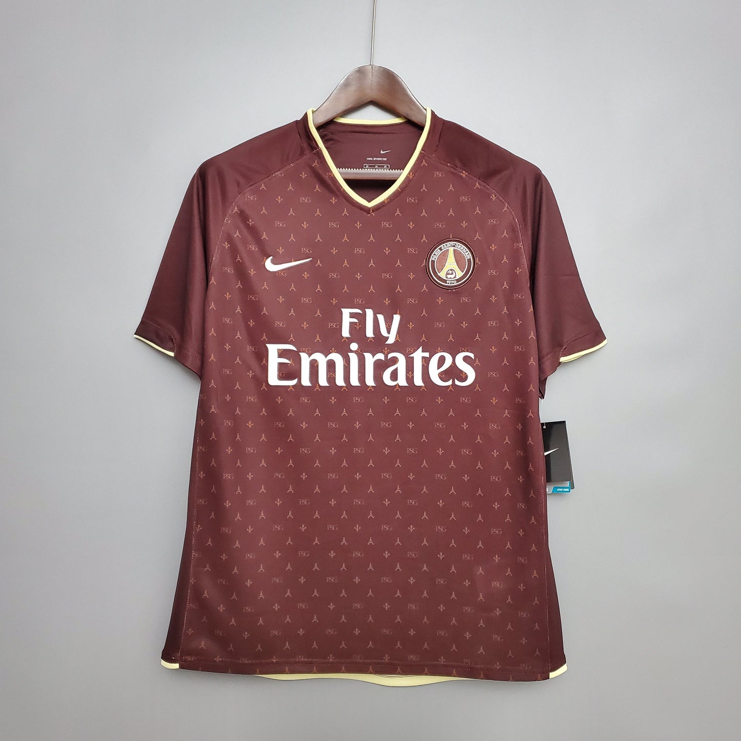 Paris Saint-Germain 06/07 Retro Red Away