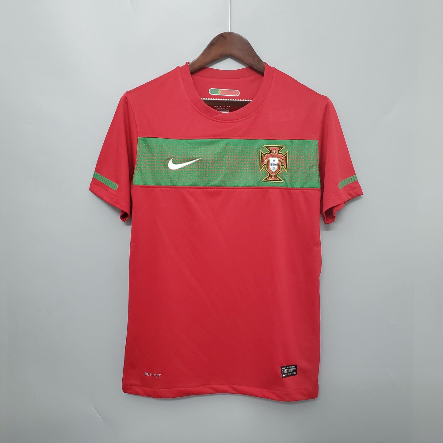 2010 Portugal Red Camisa de Futebol Retro