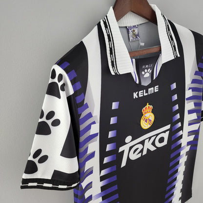 Real Madrid 97/98 Retro Away