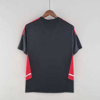 Bayern de Munique 22/23 Treino Preto e Vermelho