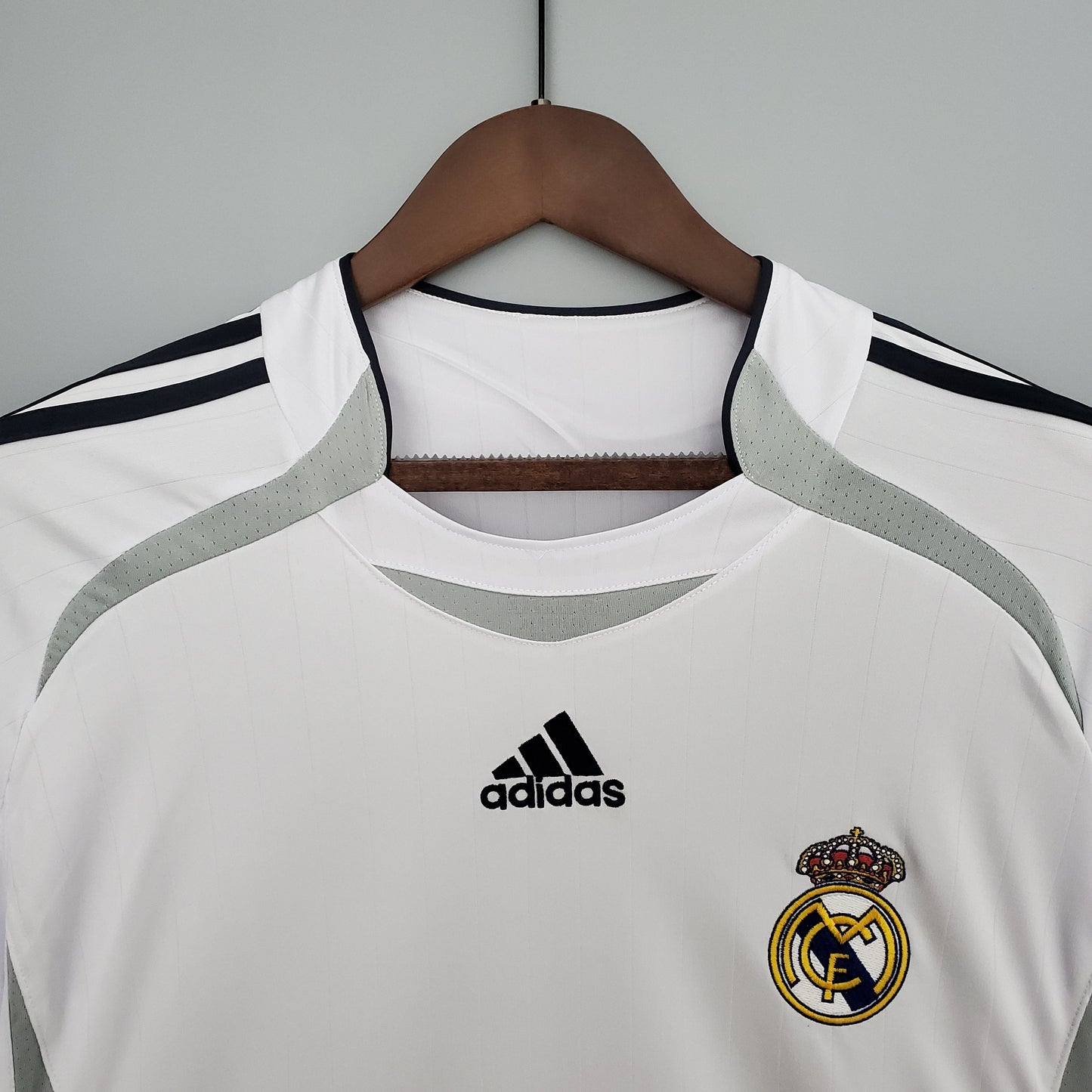 Real Madrid "Teamgeist" White