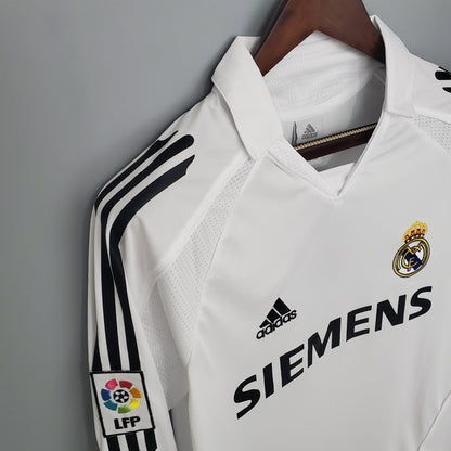 Retro long sleeve Real Madrid 05/06 home