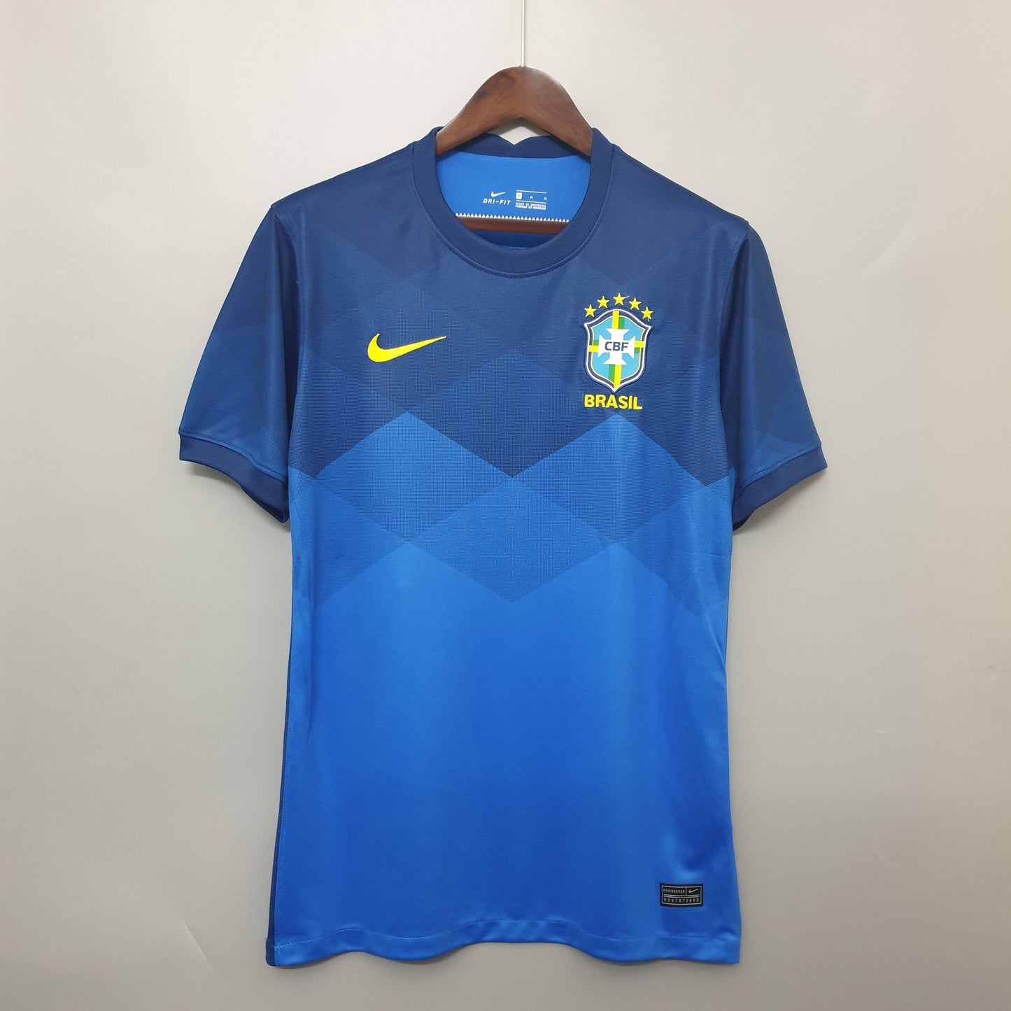 2020 Brasil away